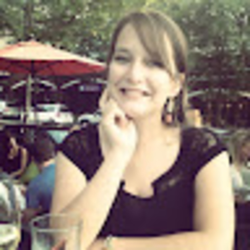 Meet your Posher, Caroline